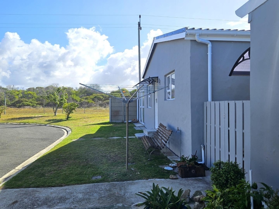 3 Bedroom Property for Sale in Pearly Beach Western Cape
